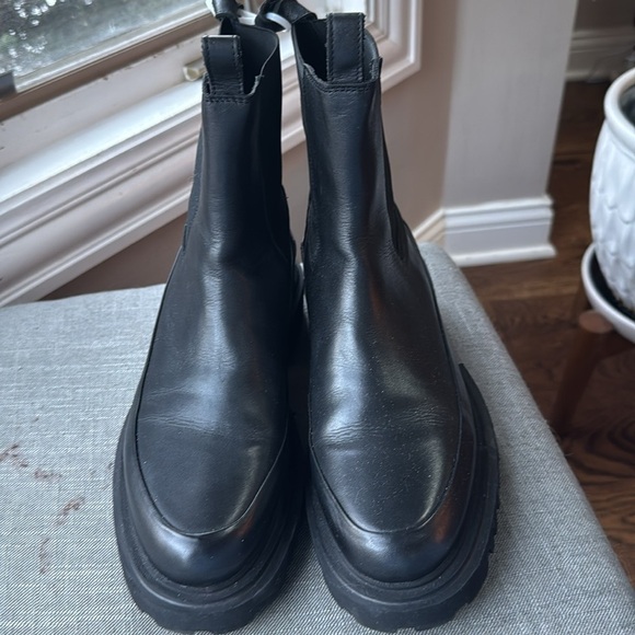 Allsaints Harlee Lug Sole Chelsea Ankle Boots - Picture 6 of 14